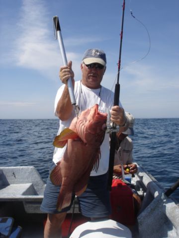 Shimano jigging for Grouper in Panama